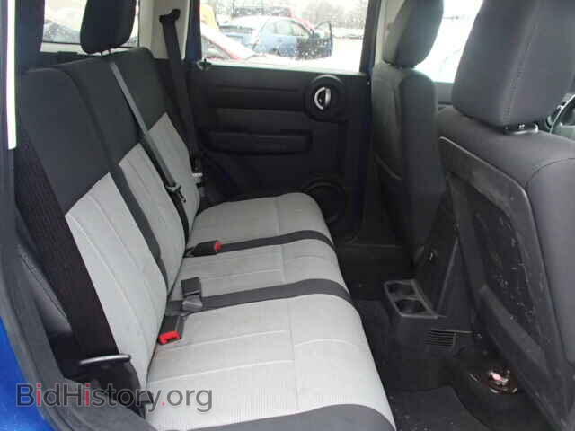 2007 DODGE NITRO - VIN: 1D8GU28K67W729777 - Photo 6