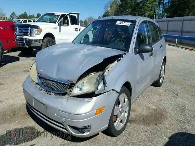 2005 FORD FOCUS - VIN: 3FAFP37N25R139147 - Фото 2