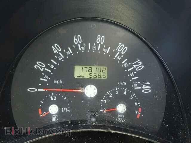 2000 VOLKSWAGEN BEETLE - VIN: 3VWCC21C8YM480609 - Фото 8
