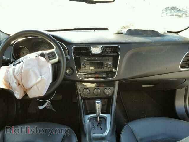 2013 CHRYSLER 200 - VIN: 1C3CCBCG1DN649957 - Фото 9
