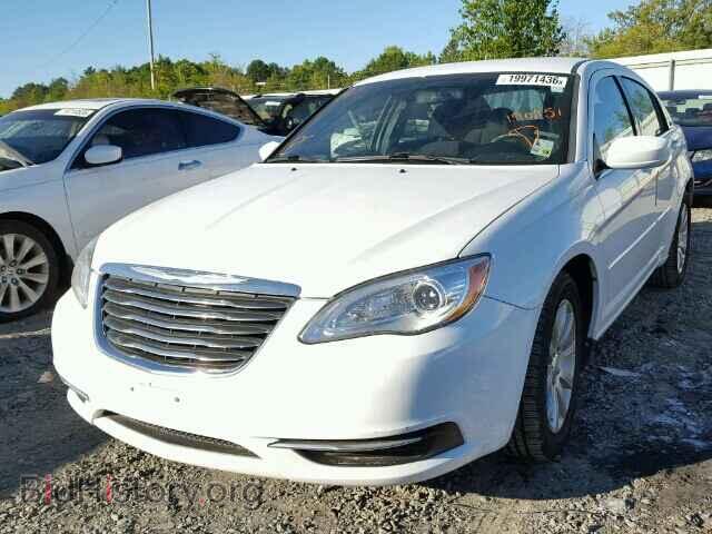 2012 CHRYSLER 200 - VIN: 1C3CCBBBXCN190951 - Фото 2