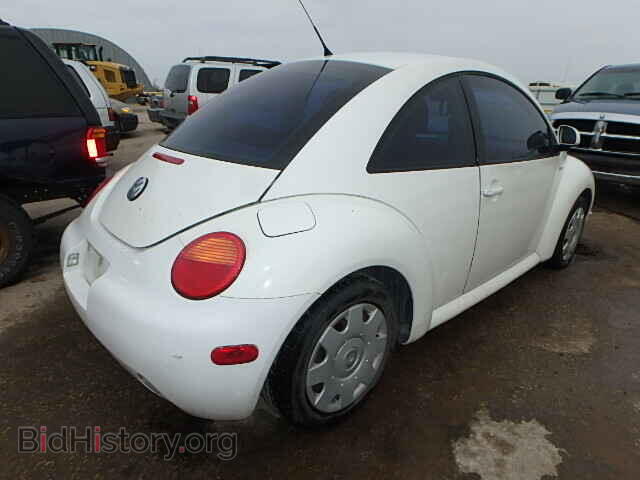2000 VOLKSWAGEN BEETLE - VIN: 3VWCA21C0YM452437 - Фото 4