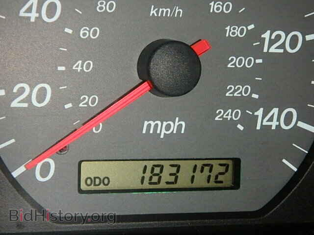2000 MAZDA 626 - VIN: 1YVGF22C1Y5161207 - Фото 8