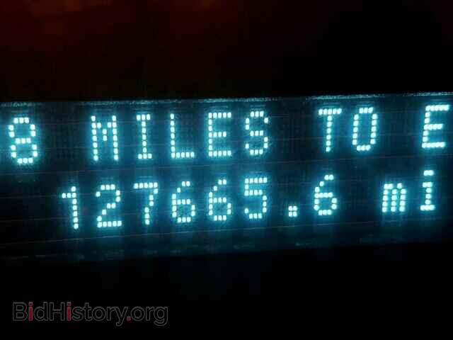 2009 FORD FOCUS - VIN: 1FAHP37N49W224745 - Фото 8