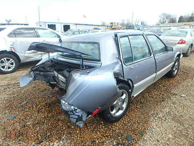 1990 CADILLAC DEVILLE - VIN: 1G6CD5336L4321979 - Photo 4