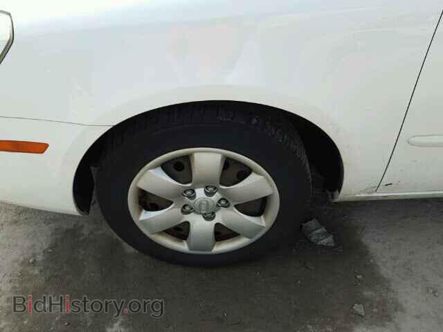 2007 KIA OPTIMA - VIN: KNAGE123X75120640 - Фото 9