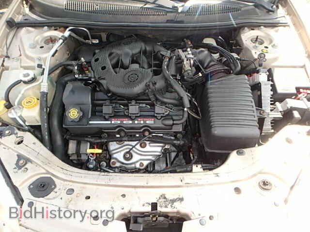 2004 CHRYSLER SEBRING - VIN: 1C3EL65R64N104853 - Фото 7