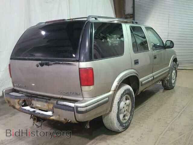 1998 CHEVROLET BLAZER - VIN: 1GNDT13W3W2193473 - Photo 4