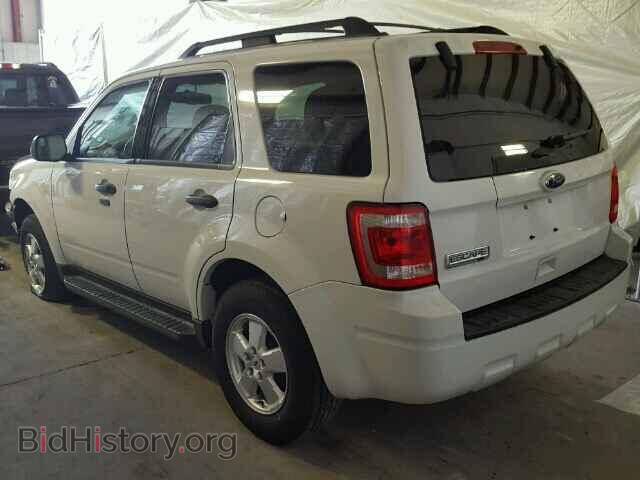 2011 FORD ESCAPE - VIN: 1FMCU0D71BKC40105 - Фото 3