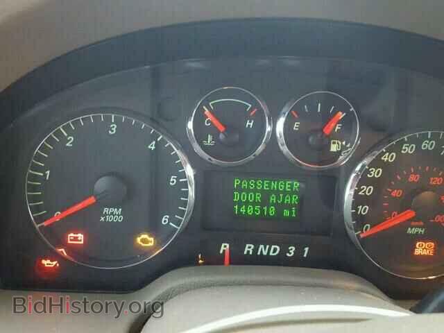 2004 FORD FREESTAR - VIN: 2FMDA58264BB10486 - Фото 8