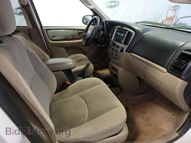 2004 MAZDA TRIBUTE - VIN: 4F2YZ04174KM22854 - Фото 5