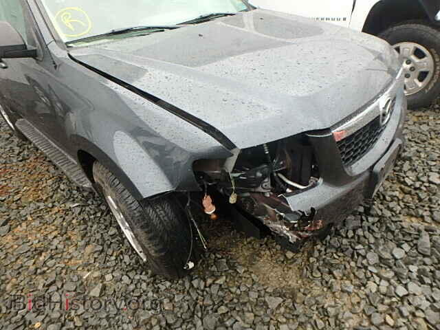 2010 MAZDA TRIBUTE - VIN: 4F2CY0C73AKM03541 - Фото 9