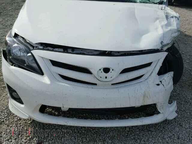 2011 TOYOTA COROLLA - VIN: 2T1BU4EEXBC721301 - Фото 9