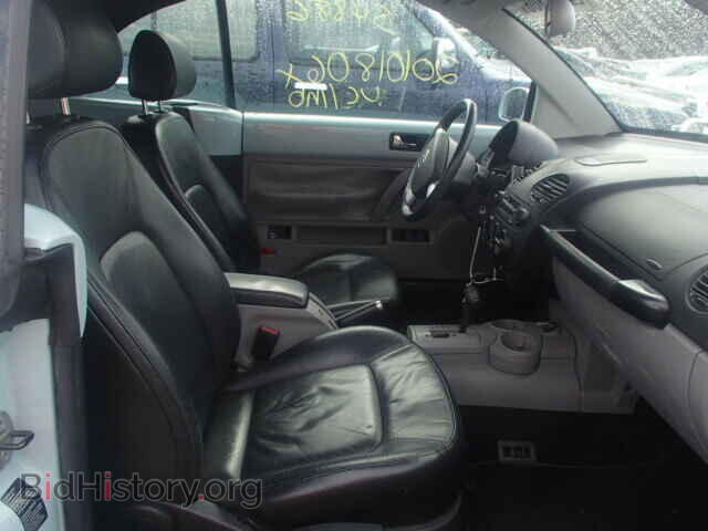 2004 VOLKSWAGEN BEETLE - VIN: 3VWCM21Y94M303473 - Photo 5