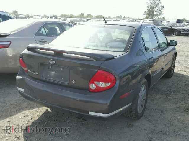 2000 NISSAN MAXIMA - VIN: JN1CA31D5YT719075 - Photo 4
