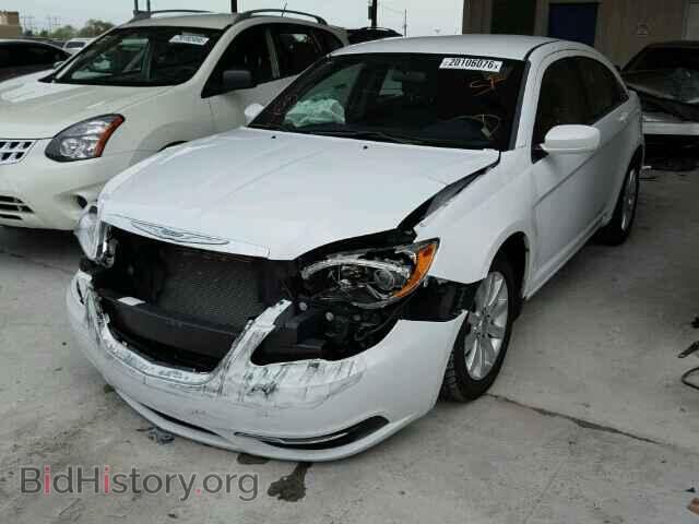 2013 CHRYSLER 200 - VIN: 1C3CCBBG1DN623912 - Фото 2