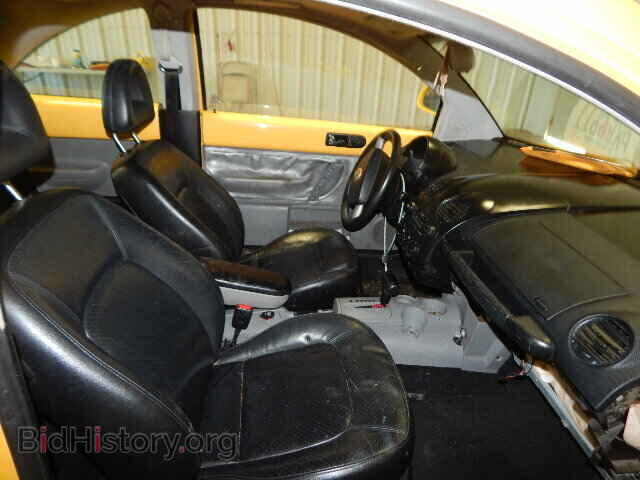 2000 VOLKSWAGEN BEETLE - VIN: 3VWCD21C4YM485450 - Фото 5