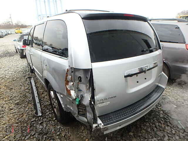 2010 DODGE CARAVAN - VIN: 2D4RN5DX8AR411394 - Фото 3