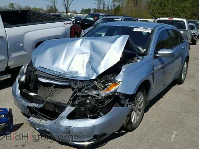 2013 CHRYSLER 200 - VIN: 1C3CCBBB2DN632817 - Фото 2