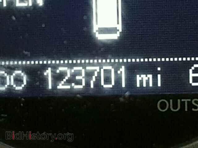 2011 LEXUS CT 200 - VIN: JTHKD5BH4B2040990 - Фото 8