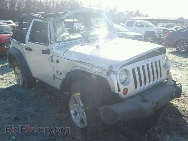 Фотография 1J4FA24198L566586 - JEEP WRANGLER 2008
