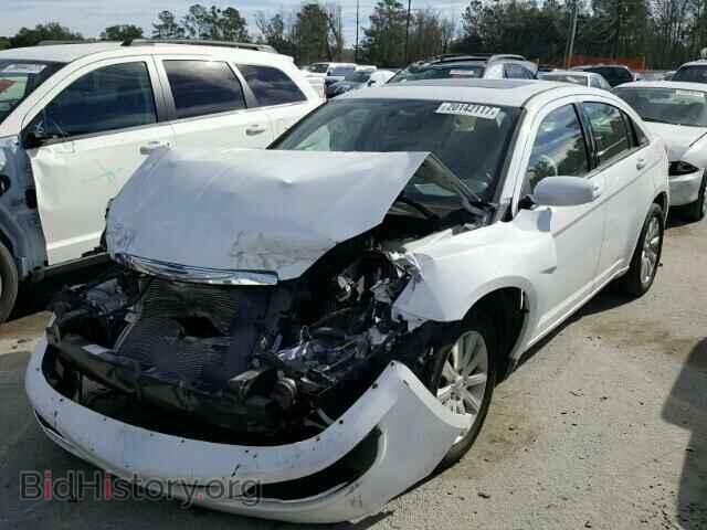 2011 CHRYSLER 200 - VIN: 1C3BC1FB2BN554875 - Фото 2