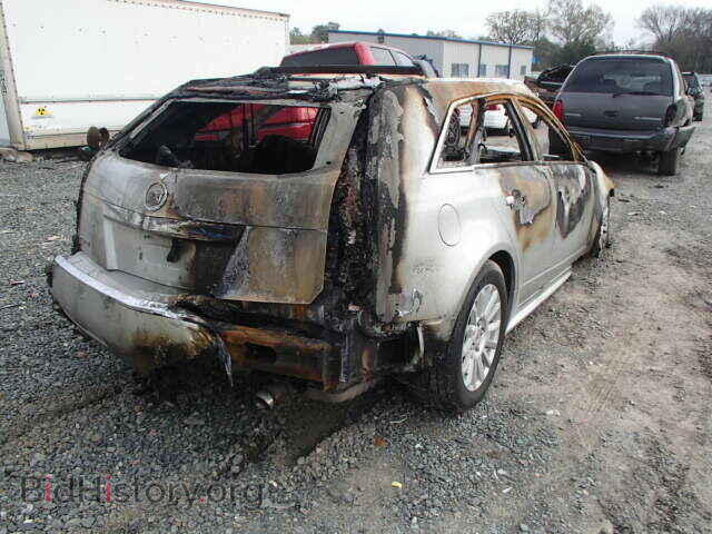 2012 CADILLAC CTS - VIN: 1G6DA8E56C0132642 - Photo 4