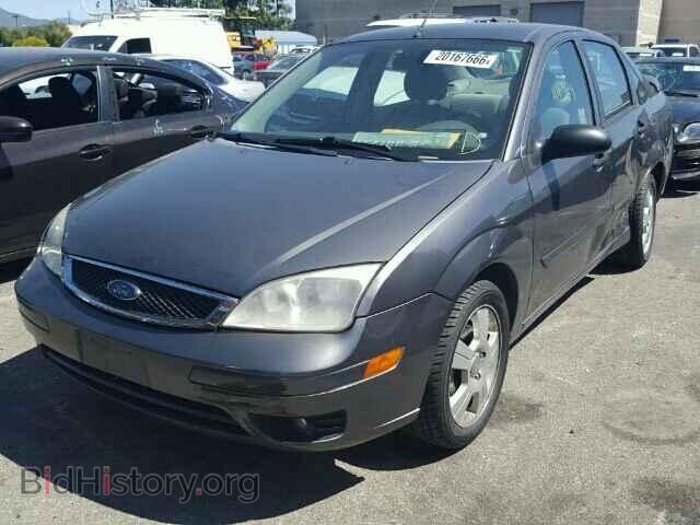 2005 FORD FOCUS - VIN: 1FAFP34N15W110031 - Фото 2