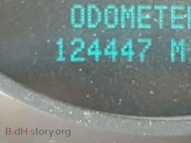 2008 CHEVROLET SILVERADO - VIN: 2GCEC13CX81117593 - Фото 8