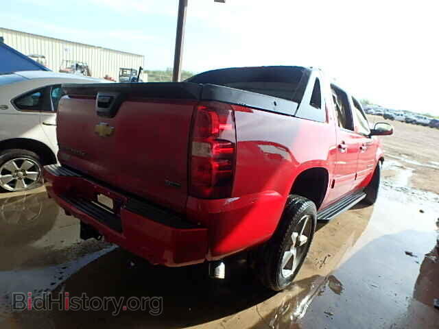 2011 CHEVROLET AVALANCHE - VIN: 3GNMCFE02BG399097 - Фото 4