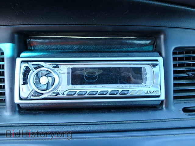 2000 FORD CROWN VIC - VIN: 2FAFP71W4YX194861 - Фото 9