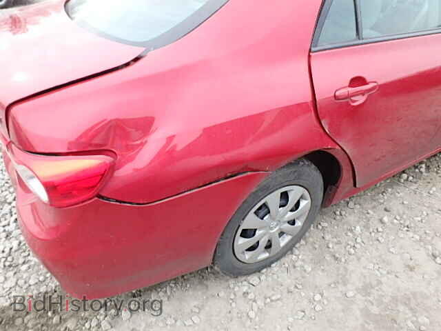 2011 TOYOTA COROLLA - VIN: 2T1BU4EE1BC590940 - Фото 8