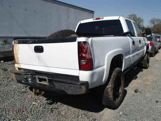 2006 CHEVROLET SILVERADO - VIN: 1GCHK23D86F144974 - Photo 4
