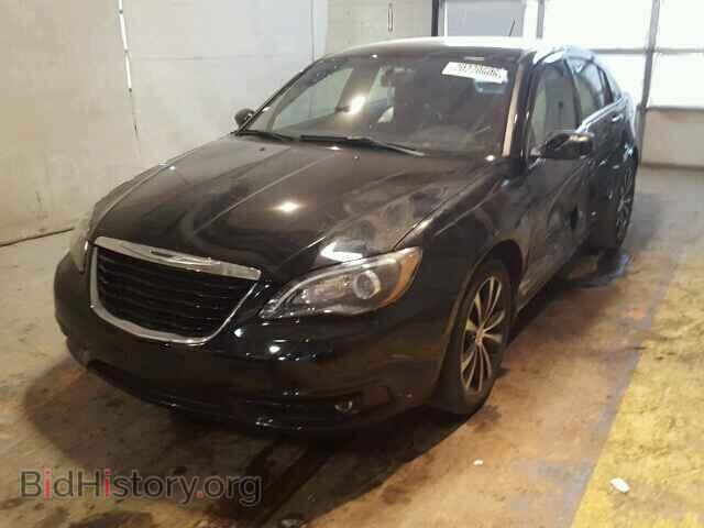 2013 CHRYSLER 200 - VIN: 1C3CCBCG6DN515560 - Фото 2