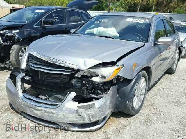 2013 CHRYSLER 200 - VIN: 1C3CCBBB9DN557551 - Фото 2