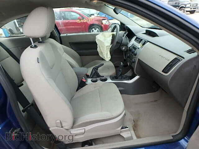 2008 FORD FOCUS - VIN: 1FAHP32NX8W129449 - Photo 5