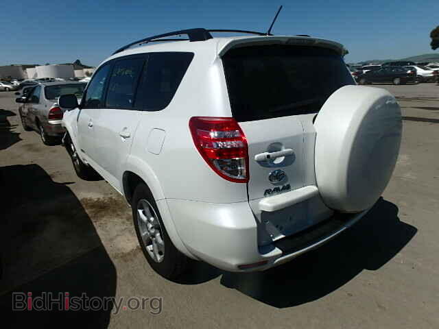 2011 TOYOTA RAV4 - VIN: 2T3DF4DV2BW176916 - Фото 3