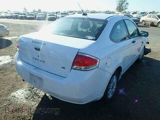 2008 FORD FOCUS - VIN: 1FAHP33N38W262777 - Photo 4