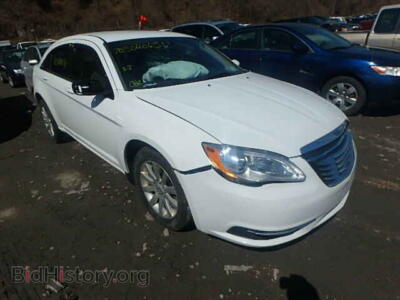 2011 Chrysler 200 200 Tourin, белый — VIN 1C3BC1FB2BN550096, Copart