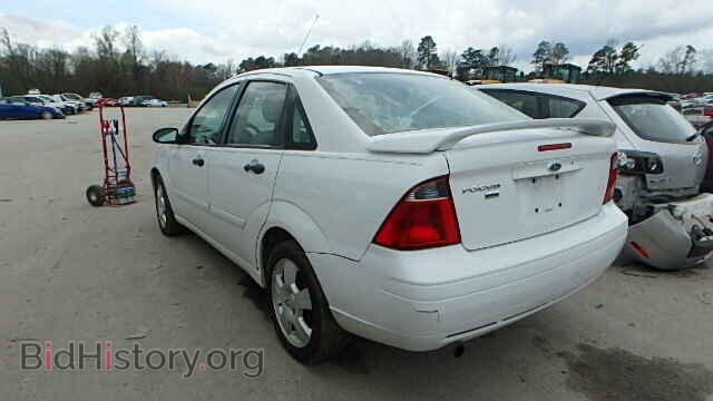 2007 FORD FOCUS - VIN: 1FAFP34N97W344615 - Фото 3