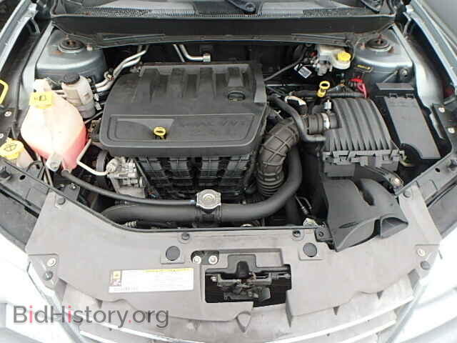 2009 CHRYSLER SEBRING - VIN: 1C3LC46B59N521000 - Фото 7