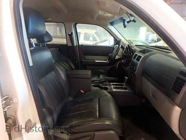 2010 DODGE NITRO - VIN: 1D4PT5GK8AW100343 - Photo 5