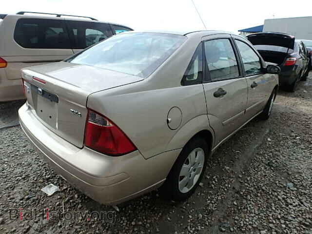 2006 FORD FOCUS - VIN: 1FAFP34N66W188466 - Фото 4