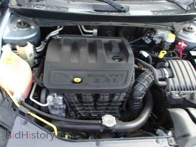 2010 CHRYSLER SEBRING - VIN: 1C3CC5FB4AN147019 - Фото 7