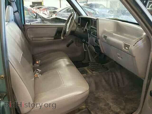 1994 MAZDA B2300 - VIN: 4F4CR12A4RTM60831 - Фото 5