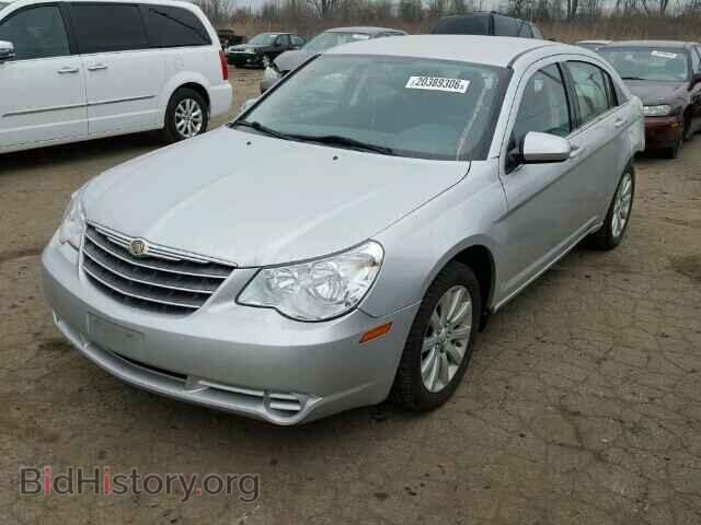 2010 CHRYSLER SEBRING - VIN: 1C3CC5FB4AN110522 - Фото 2