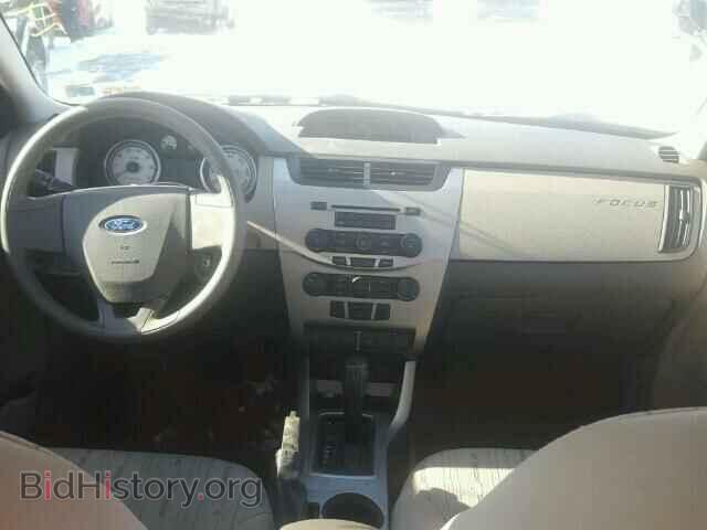 2008 FORD FOCUS - VIN: 1FAHP35N78W211389 - Фото 9