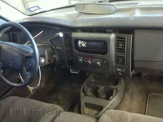 2002 DODGE DAKOTA - VIN: 1B7FL36X72S504270 - Фото 9