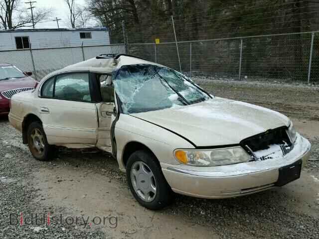Photo 1LNHM97VX2Y644991 - LINCOLN CONTINENTL 2002