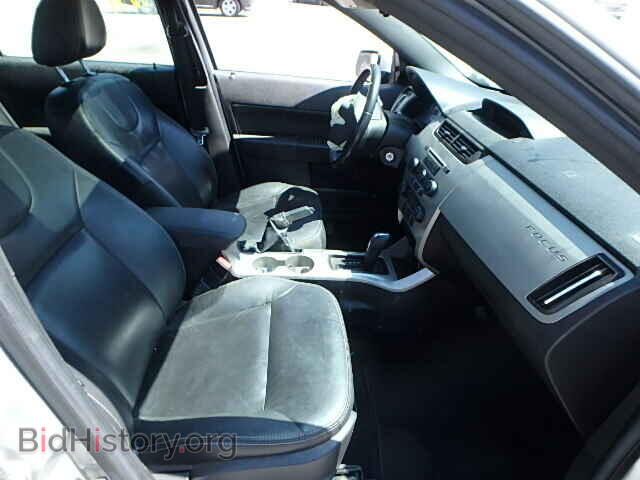 2009 FORD FOCUS - VIN: 1FAHP36N39W241960 - Фото 5